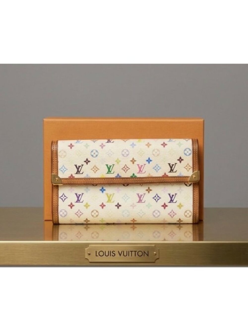 Louis Vuitton X Takashi Murakami White and Multi Color Monogram - Picture 4 of 16